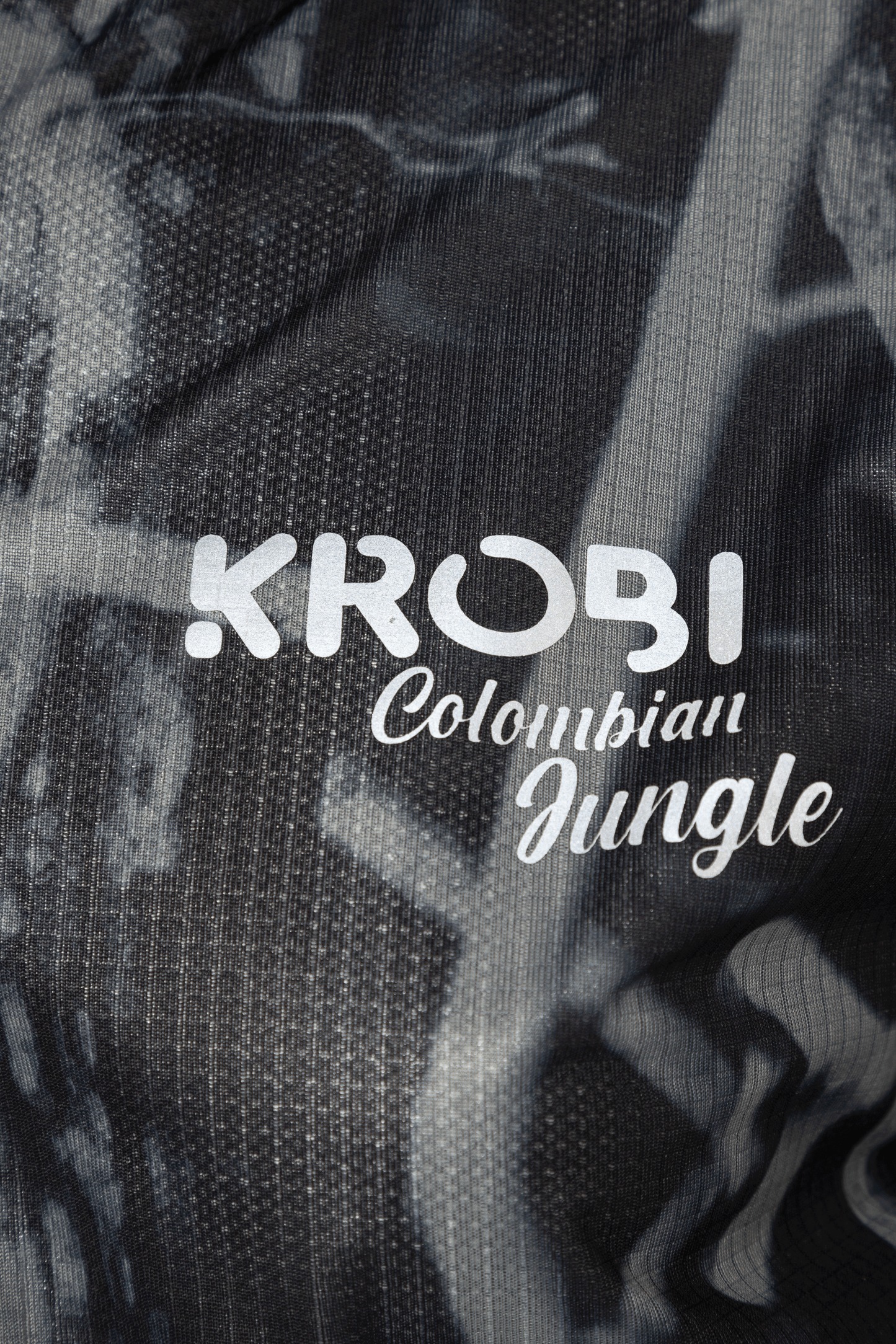 CHAQUETA JUNGLE GRIS