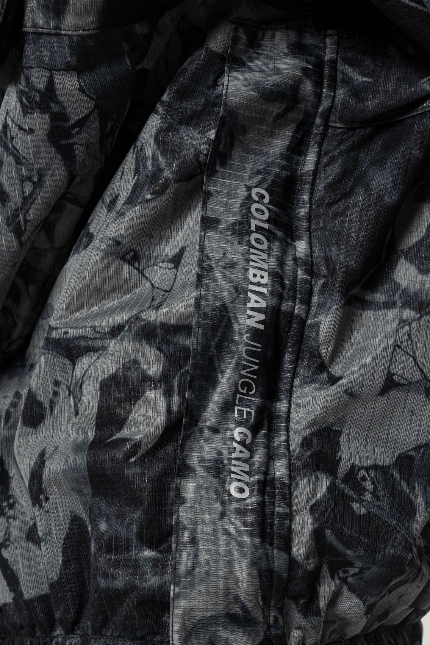 CHAQUETA AUTOGUARDABLE - JUNGLE GRIS